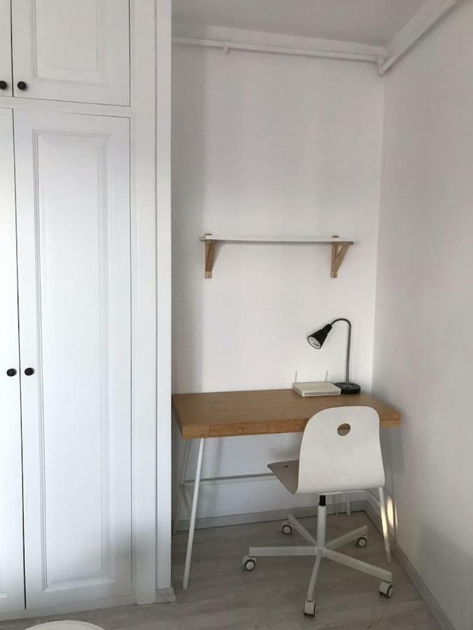 Beautiful Studio Near The Center Of Cluj Buitenkant foto